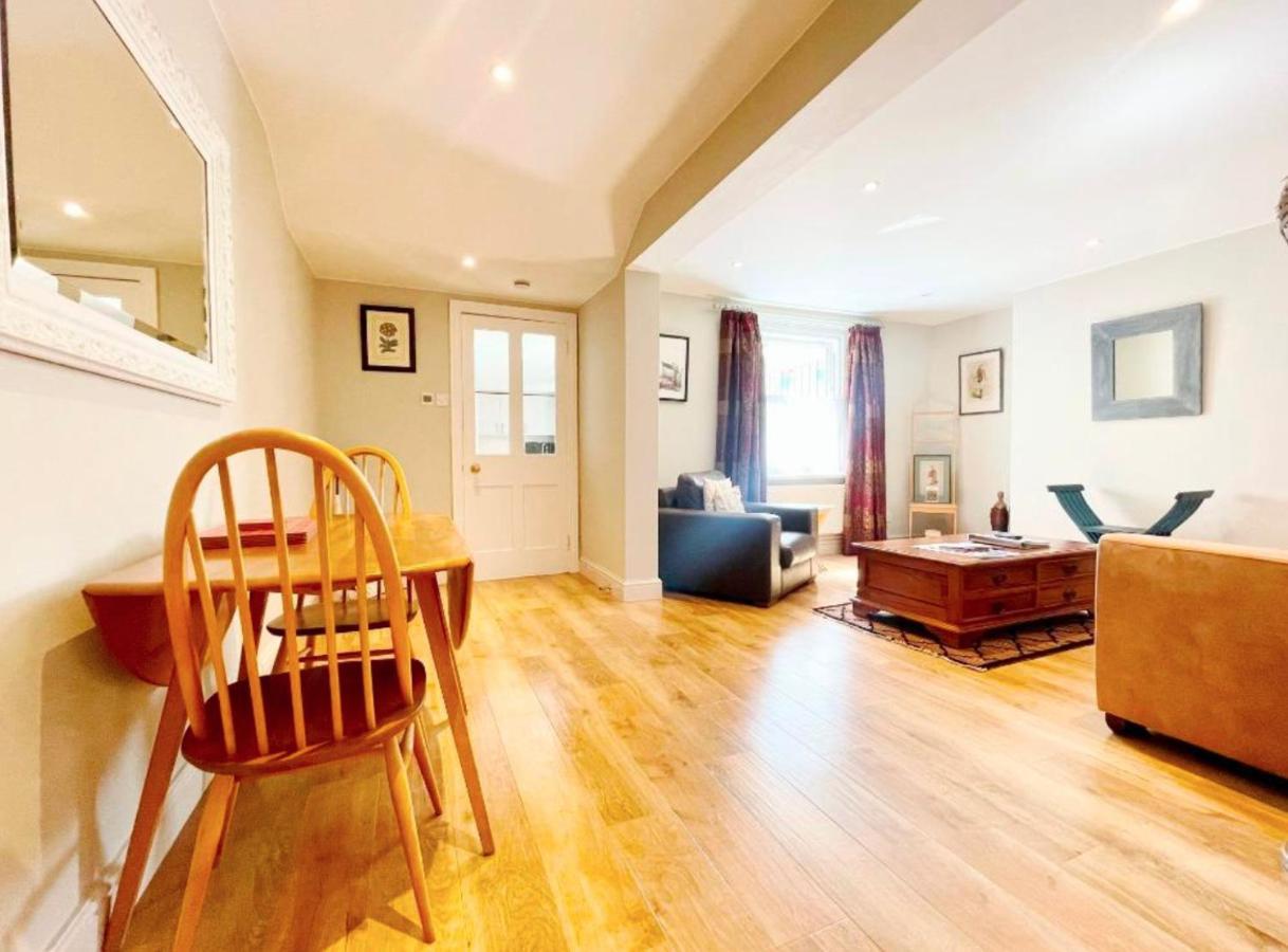 Cheltenham Central Apartment, Parking, Close Bars & Restaurants Dış mekan fotoğraf