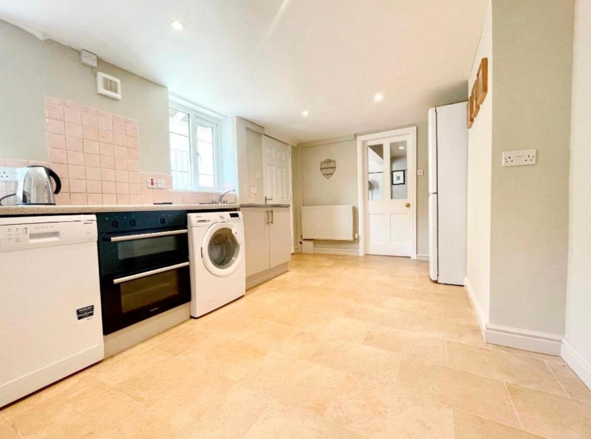 Cheltenham Central Apartment, Parking, Close Bars & Restaurants Dış mekan fotoğraf